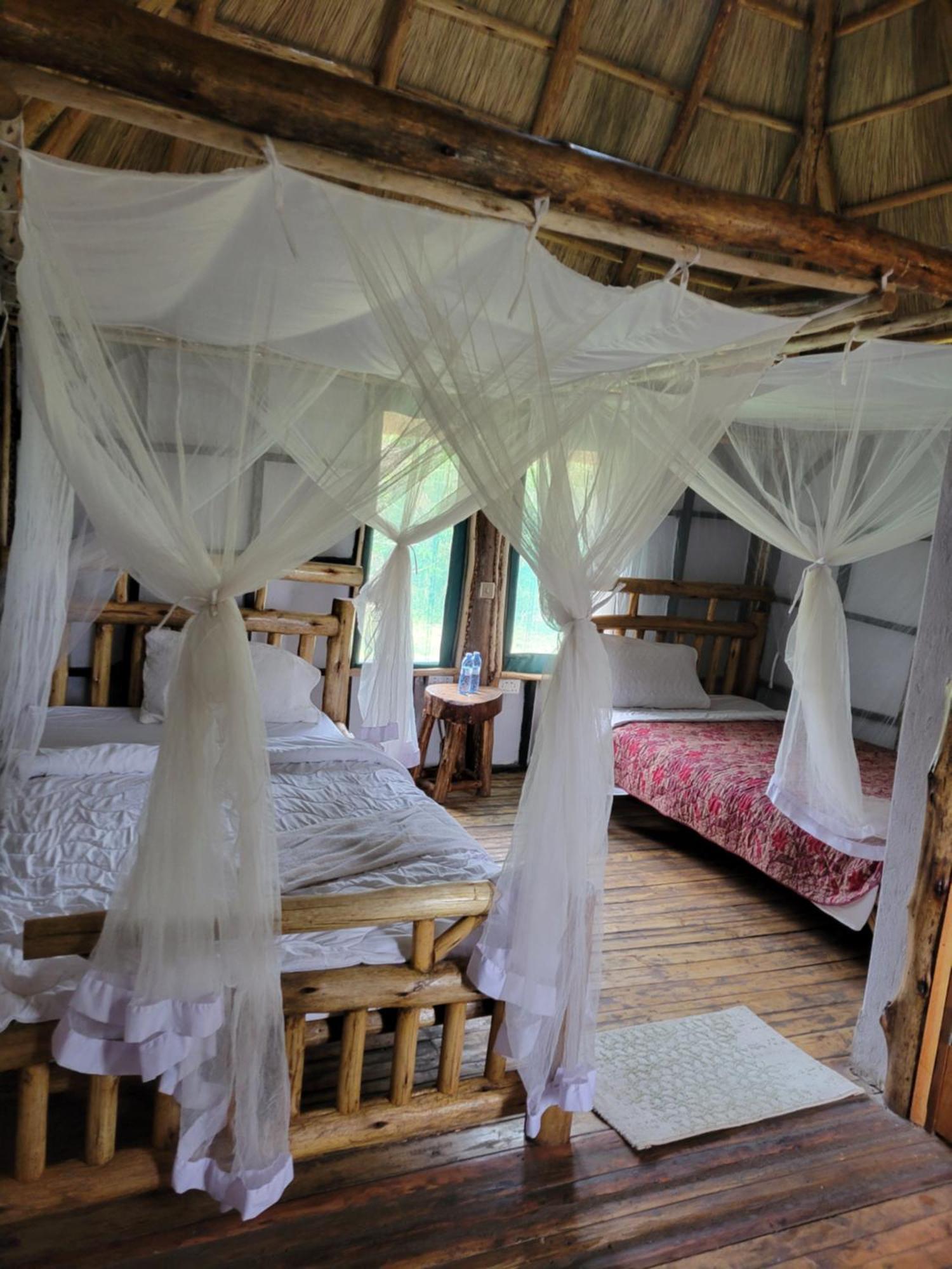 Songbird Safari Lodge & Campsite Katunguru Buitenkant foto